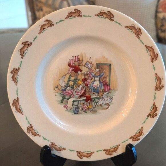 Vintage Royal Doulton Bunnykins Child's Plate and Cup Set - Picture 8 of 14